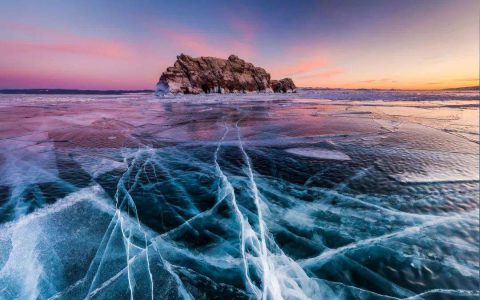 我国将在南极钻探麒麟冰下湖