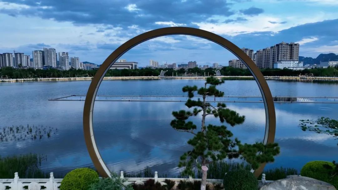 太空育种鲜花上市 航天科技助推种子“蝶变”