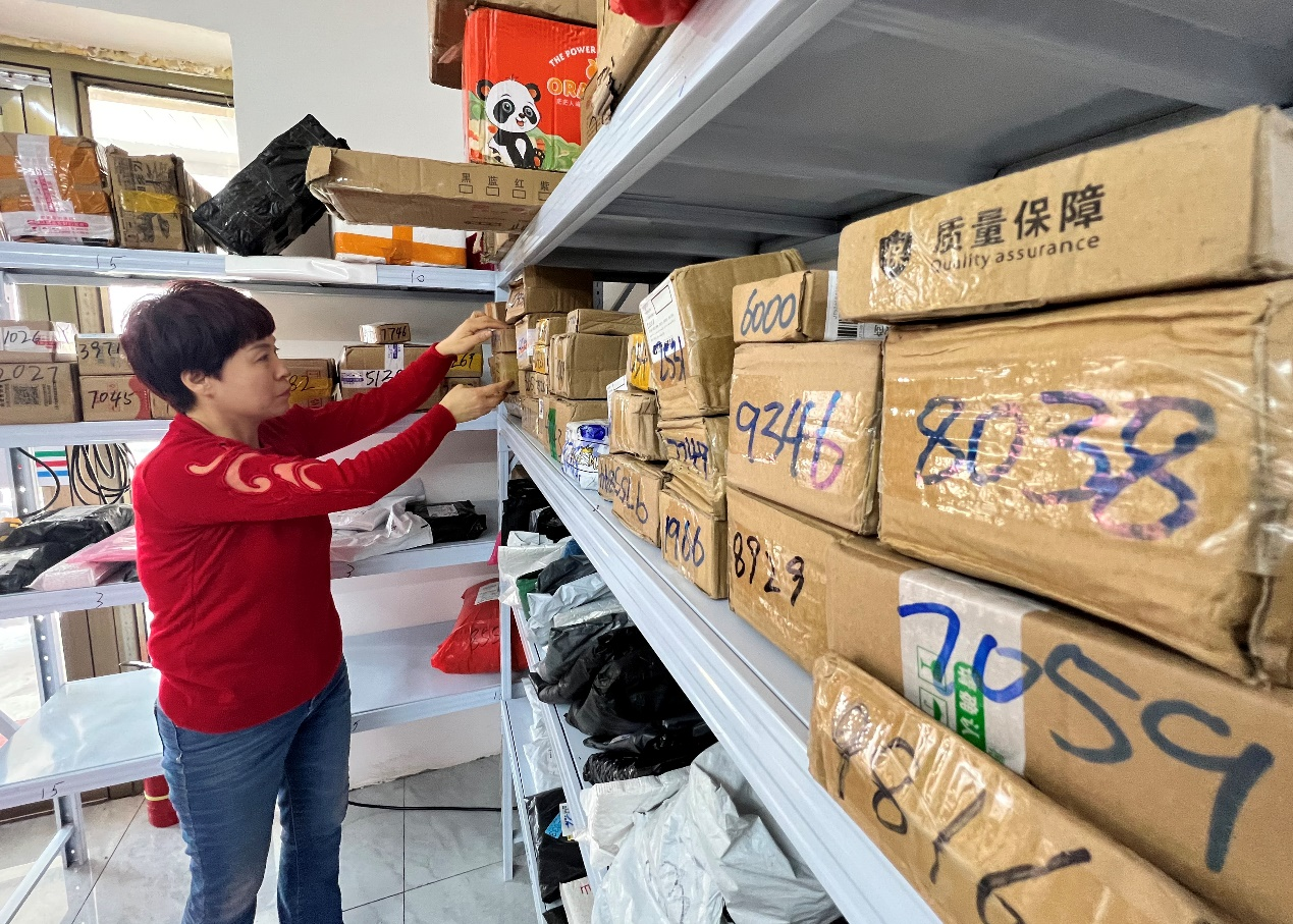 《出道吧！科技小院》真人秀播出 拼多多呼吁更多青年一起爱农强农兴农