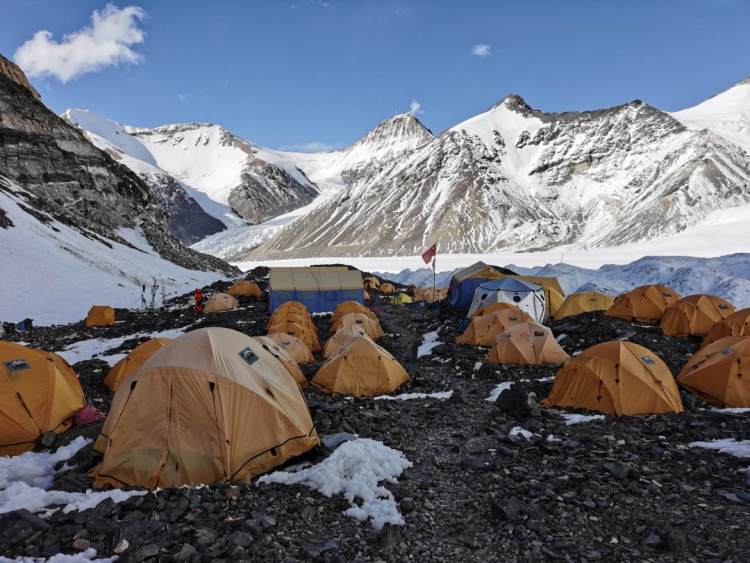 新华社消息｜珠峰地区首次水热碳通量航空观测试验启动