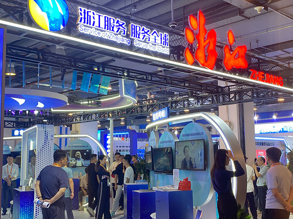 “打卡”服贸会｜沉浸式感受文化科技融合新亮点