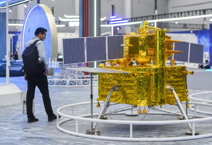 新华全媒+丨2024:这些科技“明星”闪耀中国