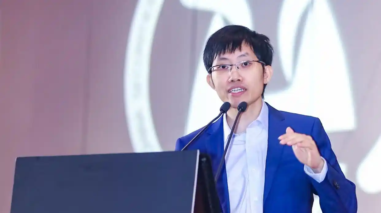华为陈帮华：光网是AI普惠千行万业的关键