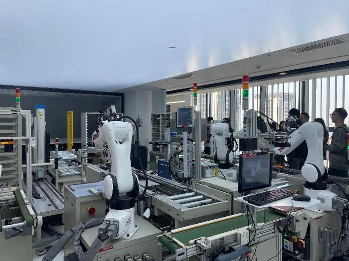 智造升级渴求新型工业人才