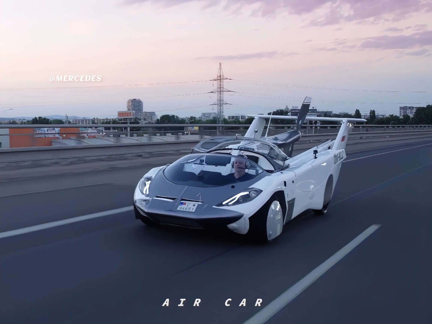 “飞行汽车”在大阪世博会首飞成功