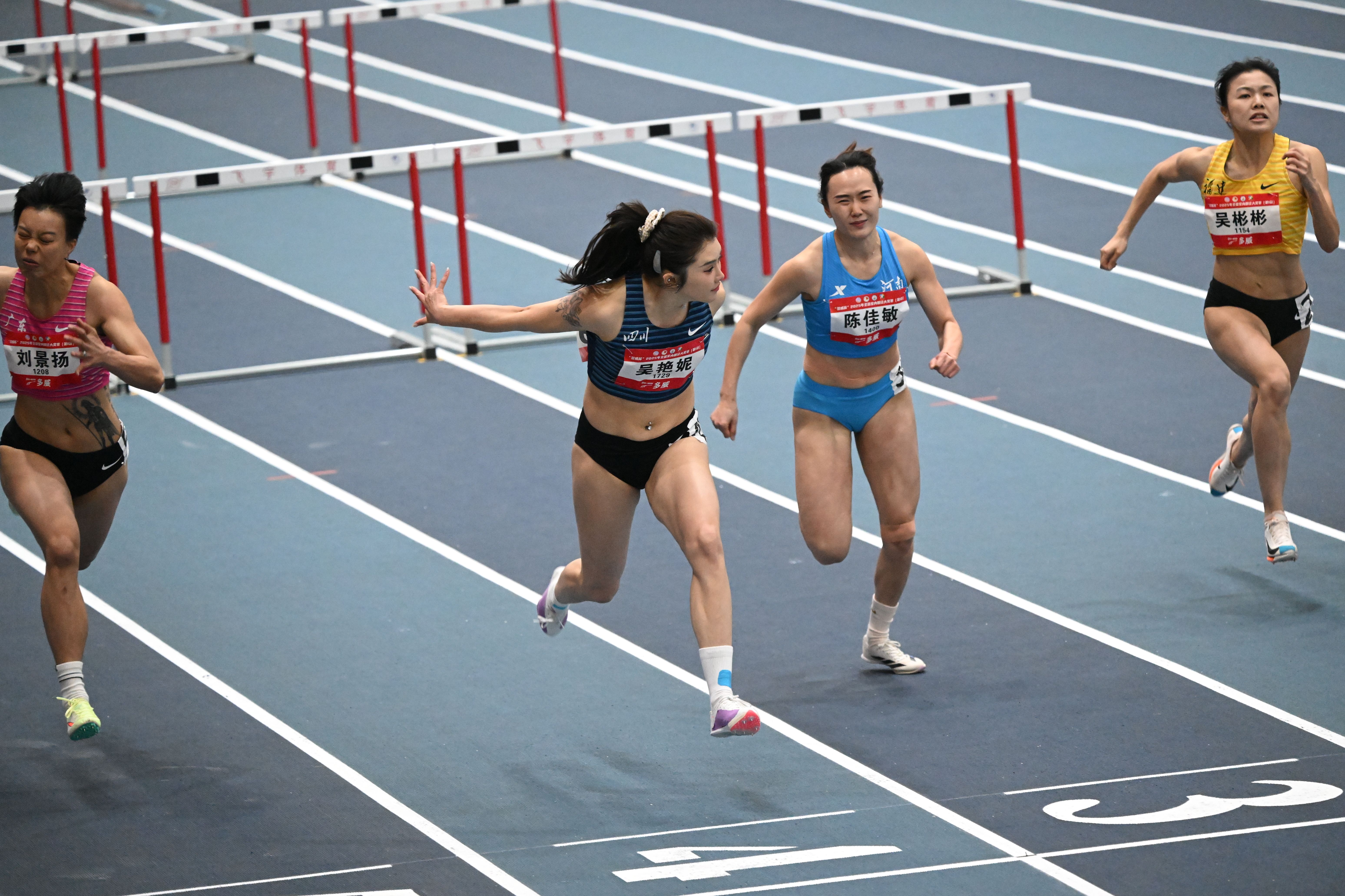 机器人要跑马拉松，听听吴艳妮、何杰等田径名将怎么说