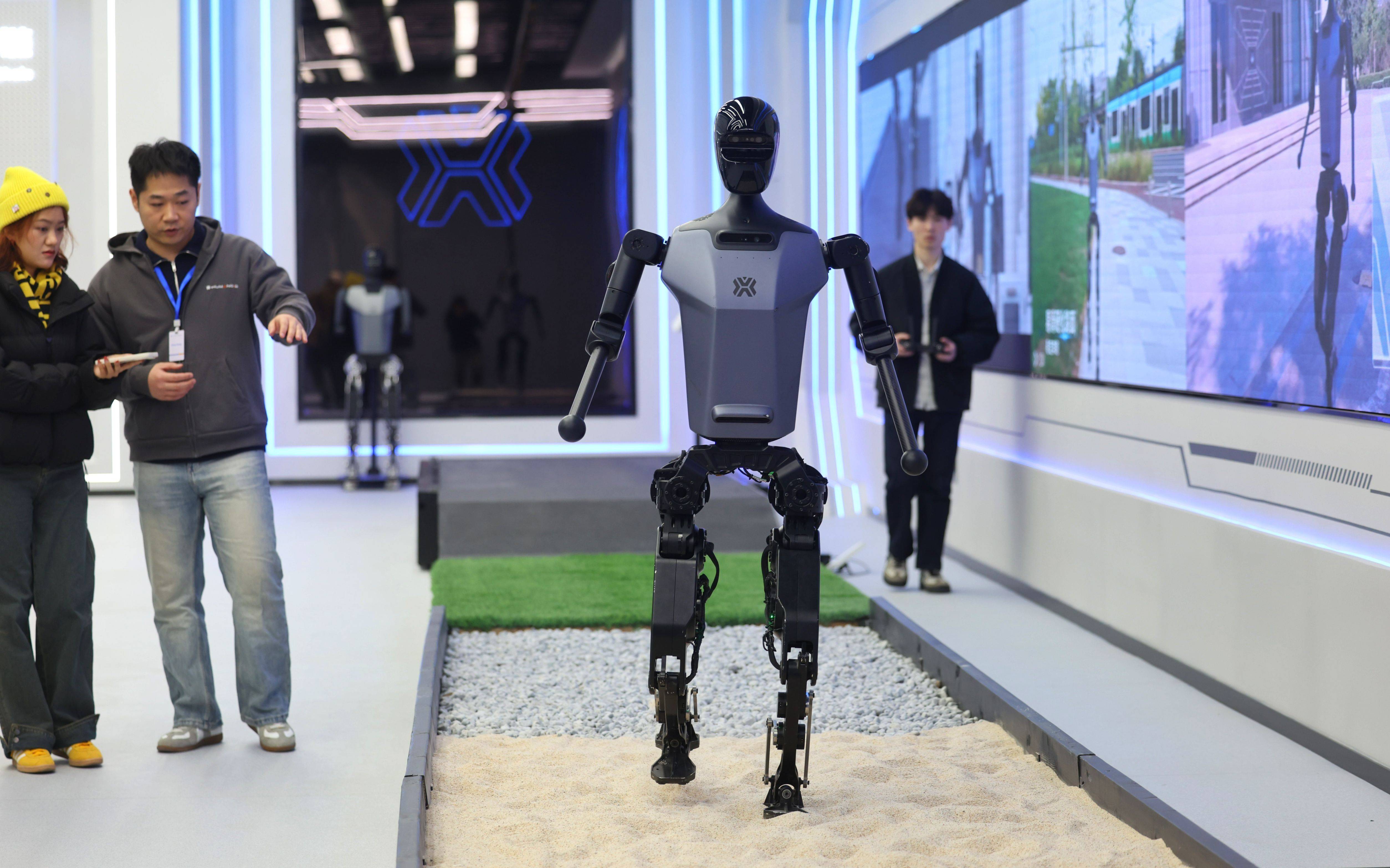 人形机器人在“浙”崛起