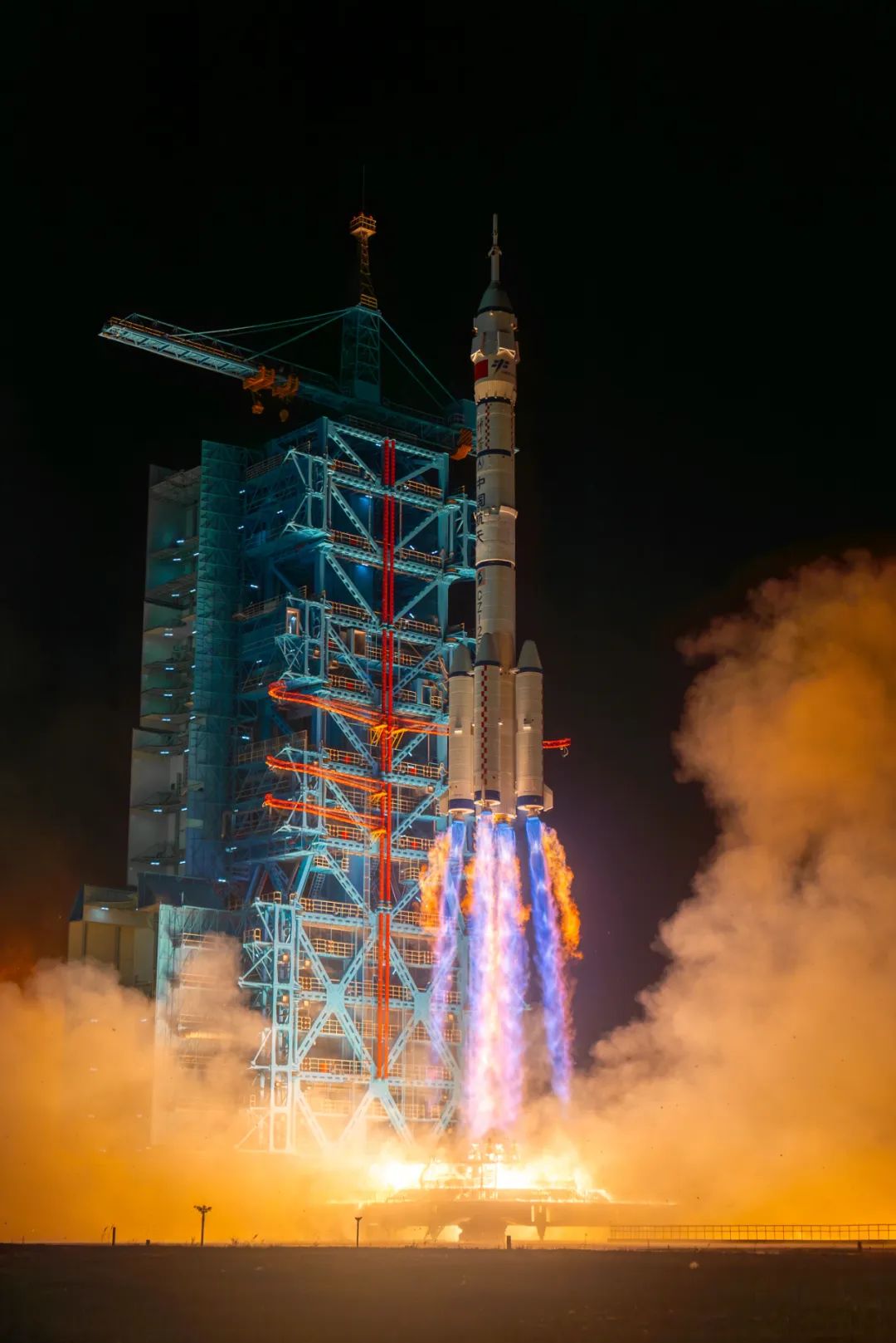 新华社消息丨我国成功发射通信技术试验卫星十九号