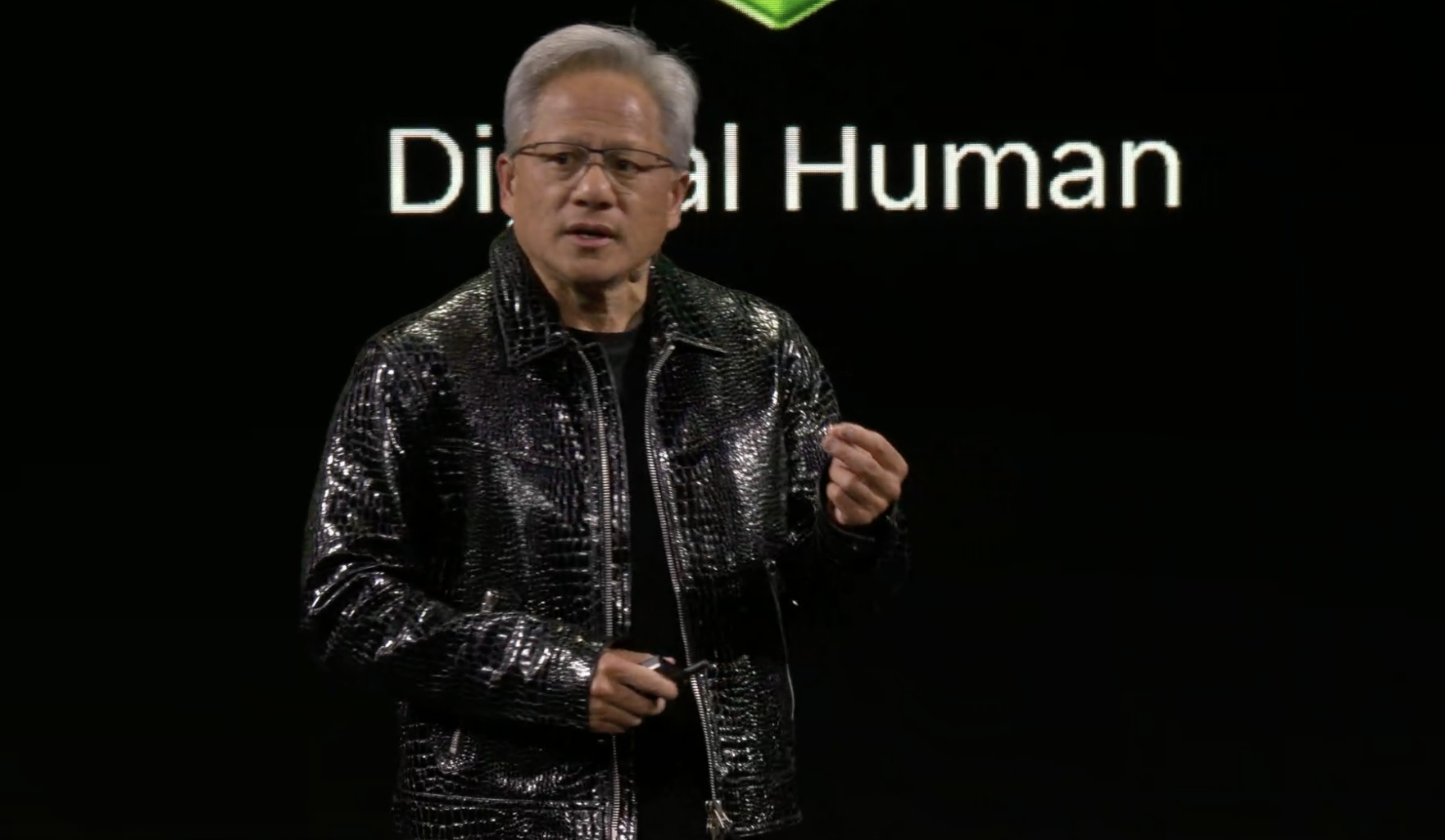 黄仁勋：中国的开源AI是推动全球进步的催化剂