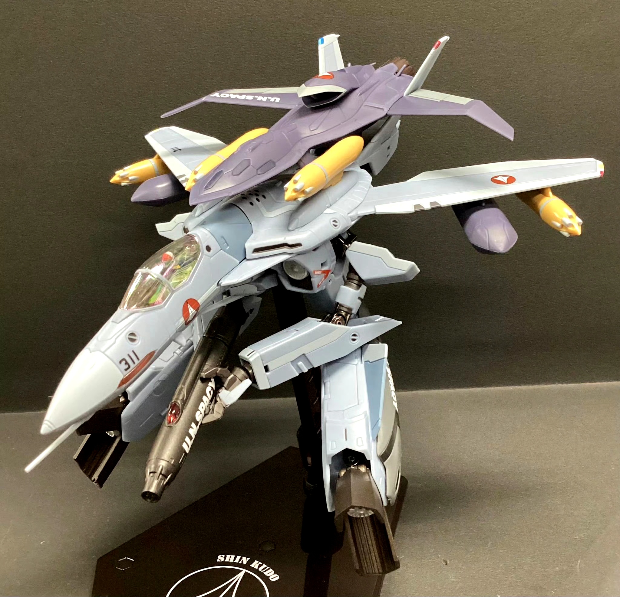 机器狗、无人机、大模型 新技术应战高温保供电