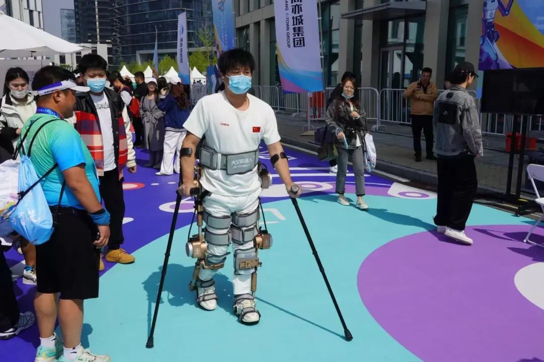 来北京，见证一场机器人的“狂欢”