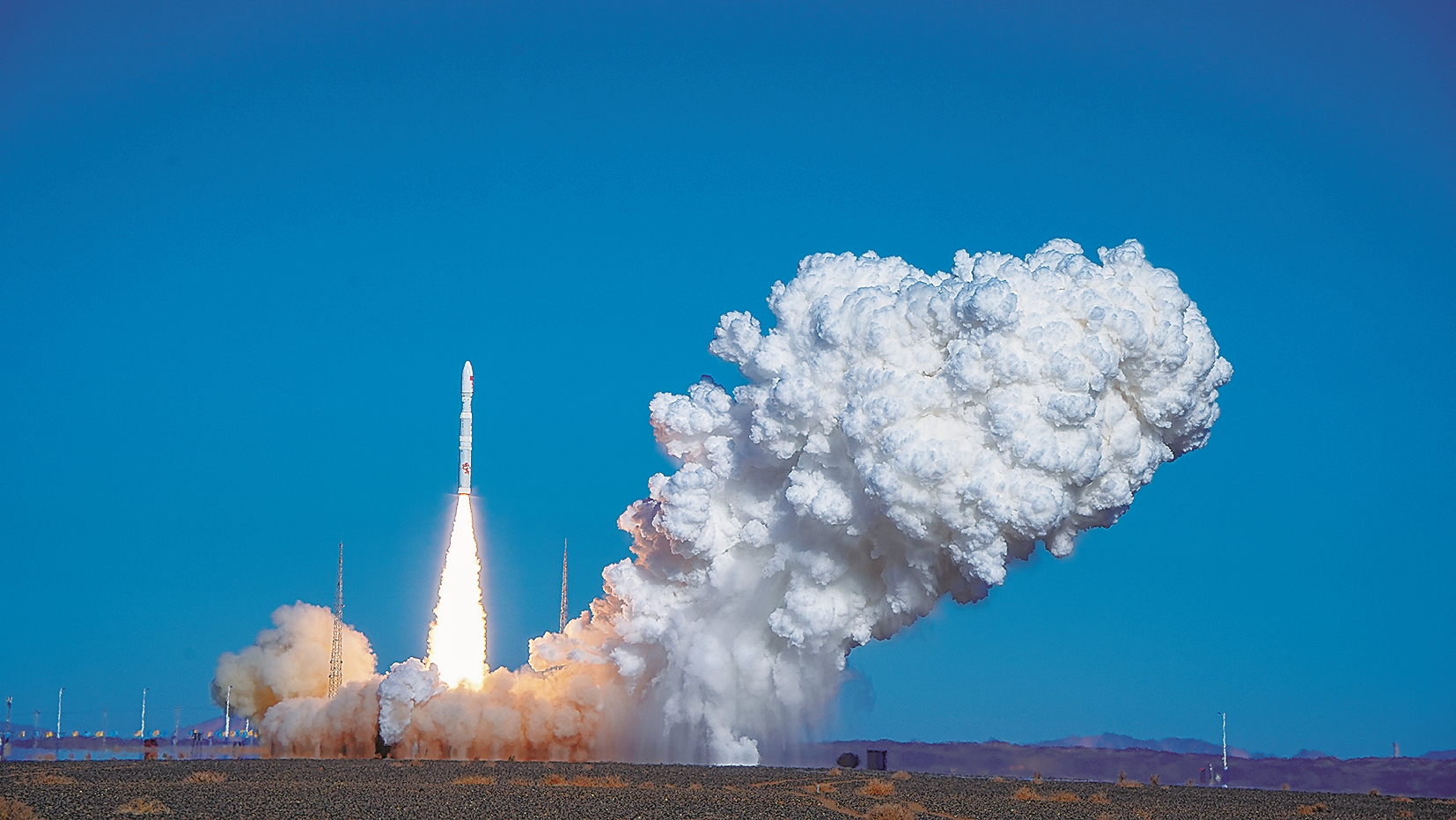 一箭七星！力箭一号遥十运载火箭发射成功