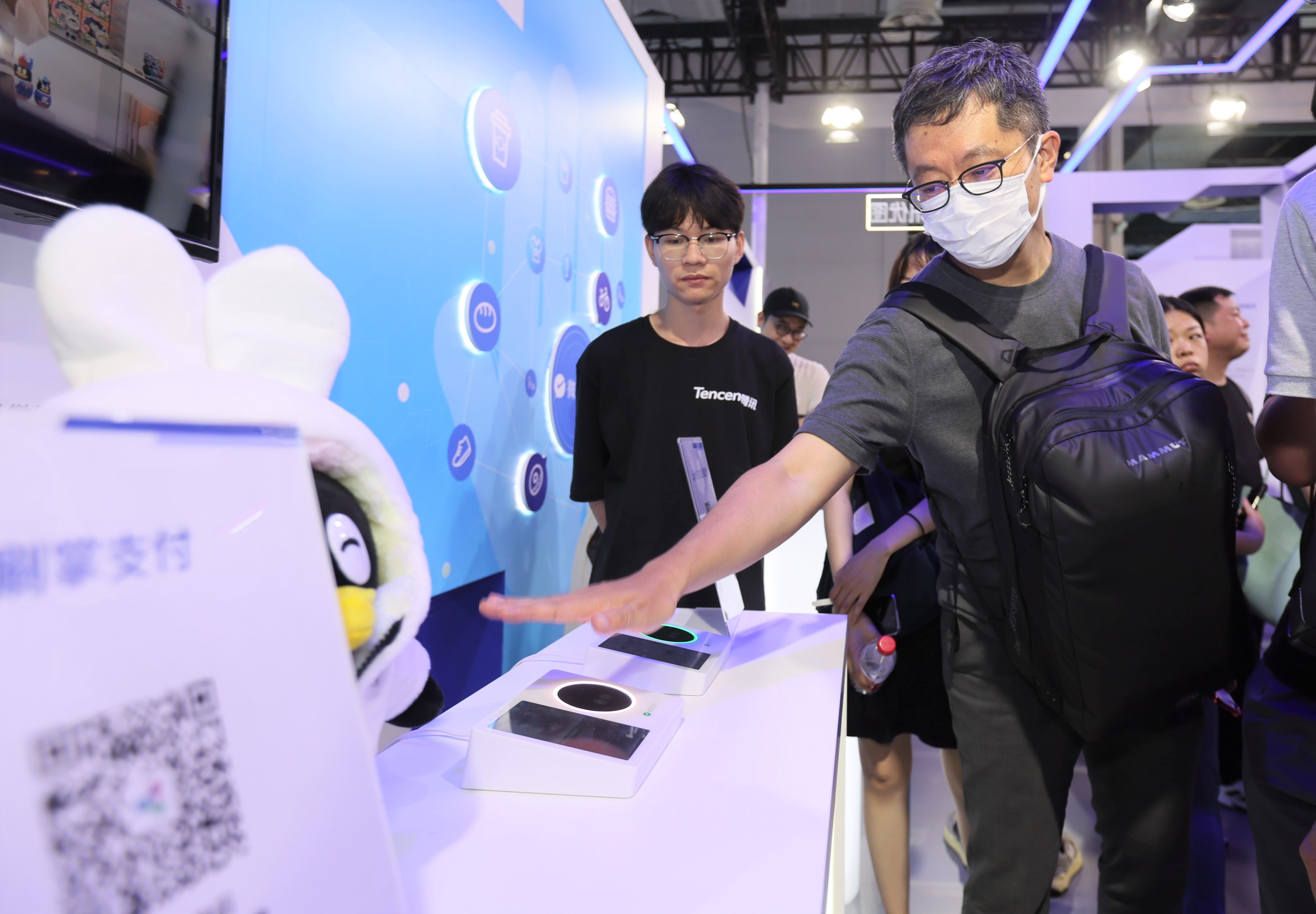 新华全媒+丨提出六大行动!“人工智能+”重磅文件出台