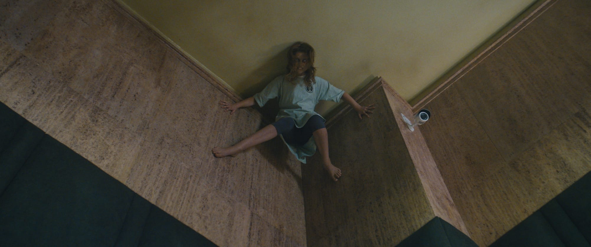 纪录电影以航天员视角遥望蓝星家园