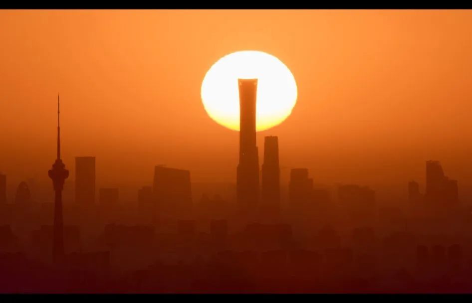 探访工业“未来式”Vlog ：跟着新华社记者“巡天探地”