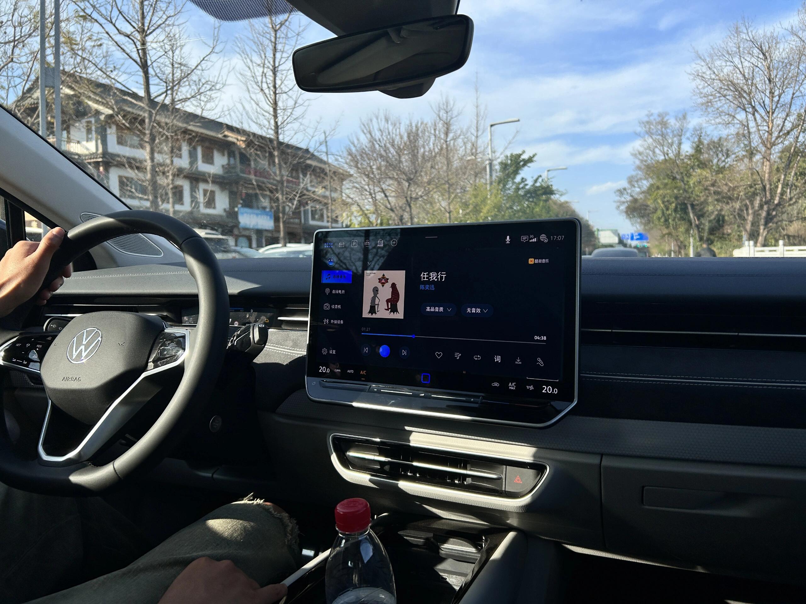 坐电车更容易晕车？